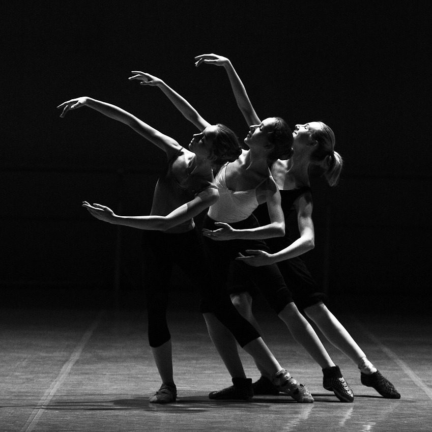 ballerinas, dance, ballet-1376250.jpg